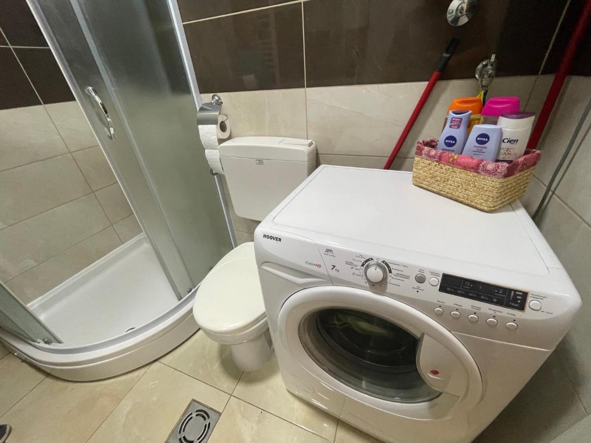 Apartman 1 Apartment Sremska Mitrovica Bagian luar foto